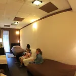 Oda ve Kahvaltı Napraforgo Wellness Haz Es Panzio 4*