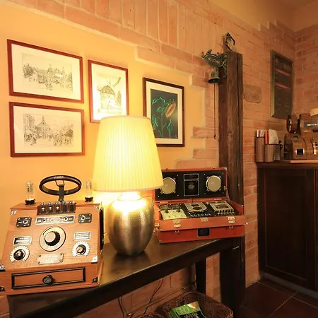 Napraforgo Wellness Haz Es Panzio Bed & Breakfast Pětikostelí