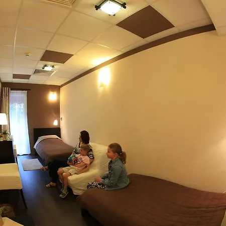 Bed & Breakfast Napraforgo Wellness Haz Es Panzio 2*