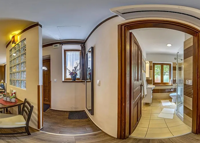 Bed and Breakfast Napraforgo Wellness Haz Es Panzio