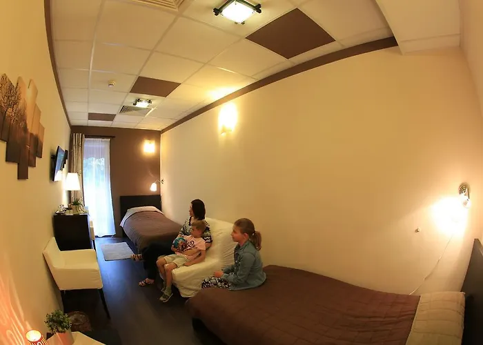 Bed and Breakfast Napraforgo Wellness Haz Es Panzio 4*